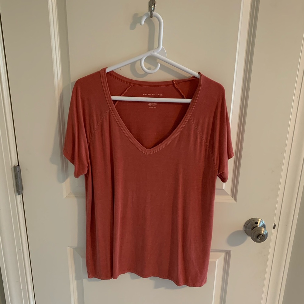 American Eagle Soft & Sexy T-Shirt! Super comfy!
